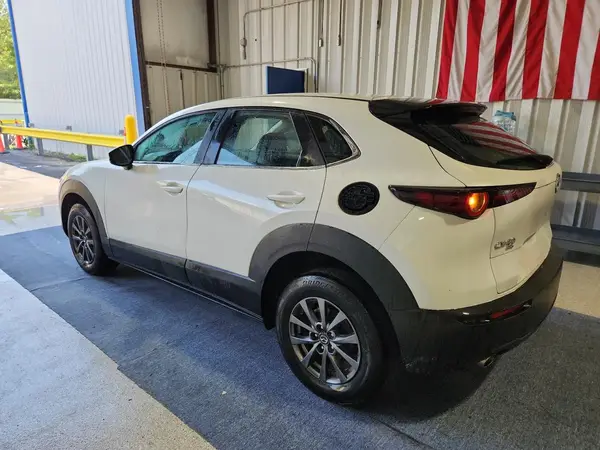 3MVDMBBL9LM137088 2020 MAZDA CX-30 - Image 2