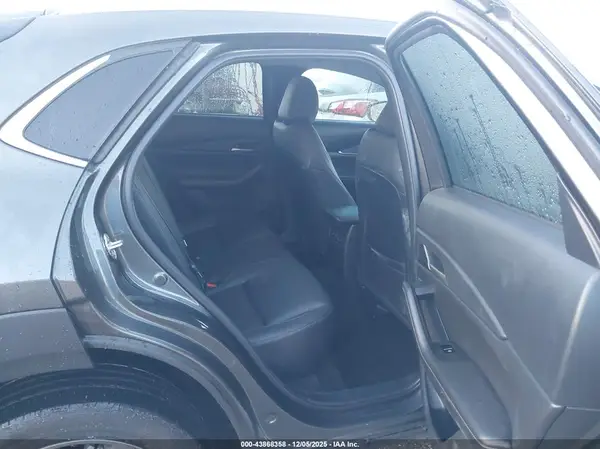 3MVDMBBL9NM402076 2022 MAZDA CX-30 - Image 8