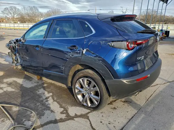 3MVDMBBL9NM436695 2022 MAZDA CX-30 - Image 2