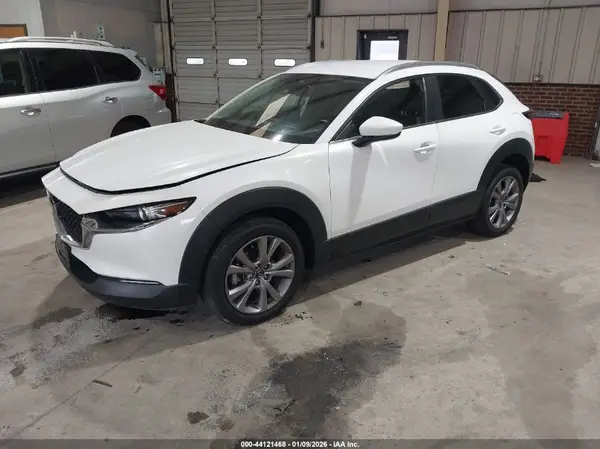 3MVDMBBL9NM436969 2022 MAZDA CX-30 - Image 2