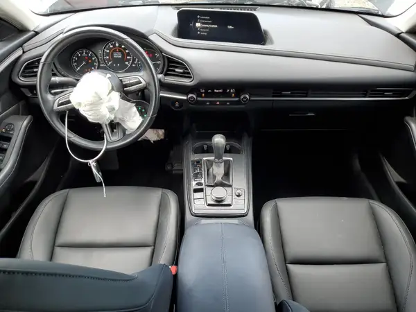 3MVDMBBL9NM455330 2022 MAZDA CX-30 - Image 8