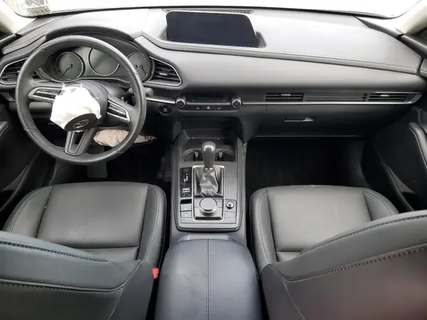 3MVDMBBL9NM456767 2022 MAZDA CX-30 - Image 8