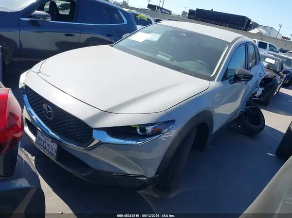 3MVDMBBL9TM144221 2026 MAZDA CX-30 - Image 2