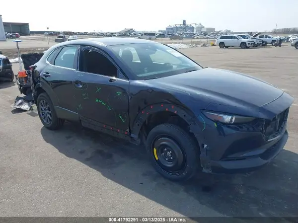 3MVDMBBLXLM105461 2020 MAZDA CX-30 - Image 1