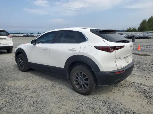 3MVDMBBLXLM114015 2020 MAZDA CX-30 - Image 2
