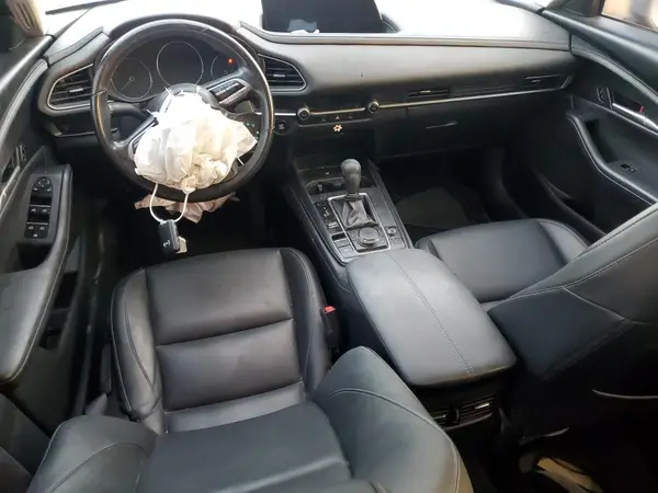 3MVDMBBLXMM259511 2021 MAZDA CX-30 - Image 8