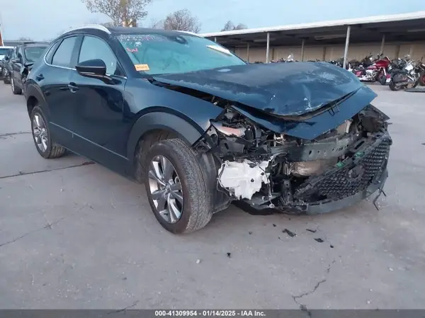 3MVDMBBM0PM512185 2023 MAZDA CX-30 - Image 1