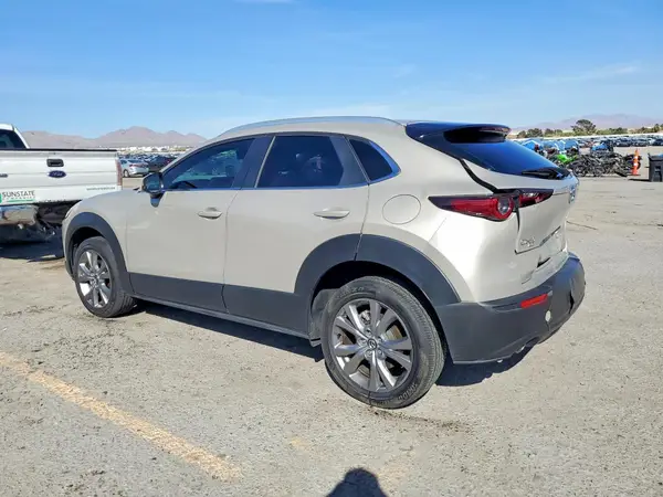 3MVDMBBM0PM582415 2023 MAZDA CX-30 - Image 2