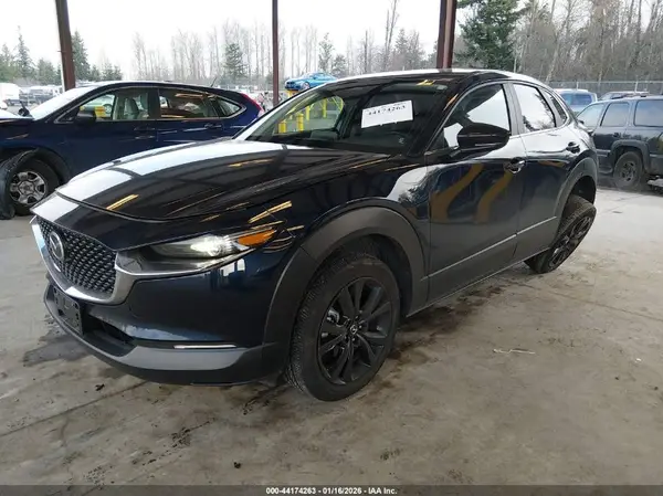 3MVDMBBM0RM632992 2024 MAZDA CX-30 - Image 2
