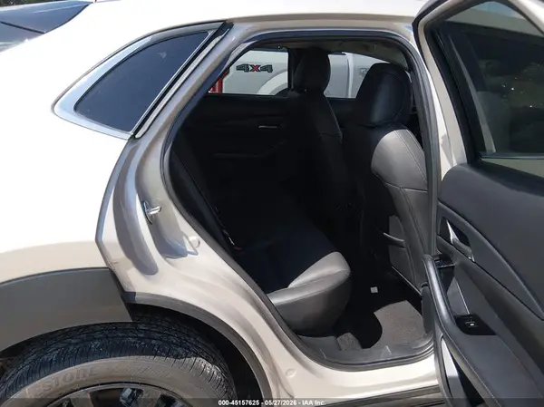 3MVDMBBM0RM648688 2024 MAZDA CX-30 - Image 8
