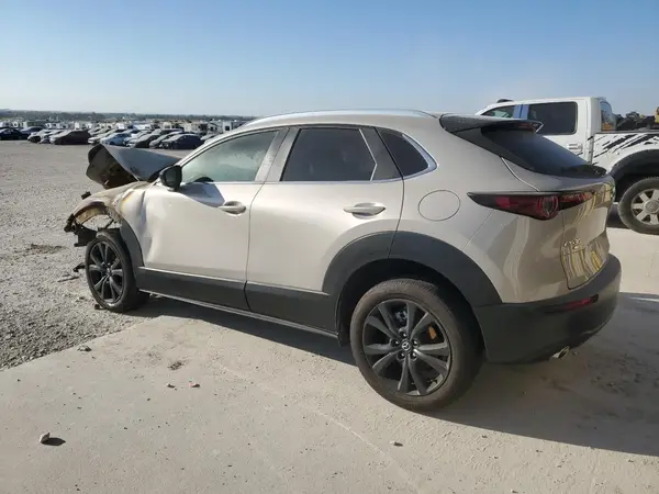 3MVDMBBM0RM655513 2024 MAZDA CX-30 - Image 2