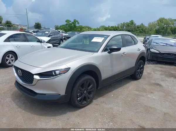 3MVDMBBM0RM660906 2024 MAZDA CX-30 - Image 2