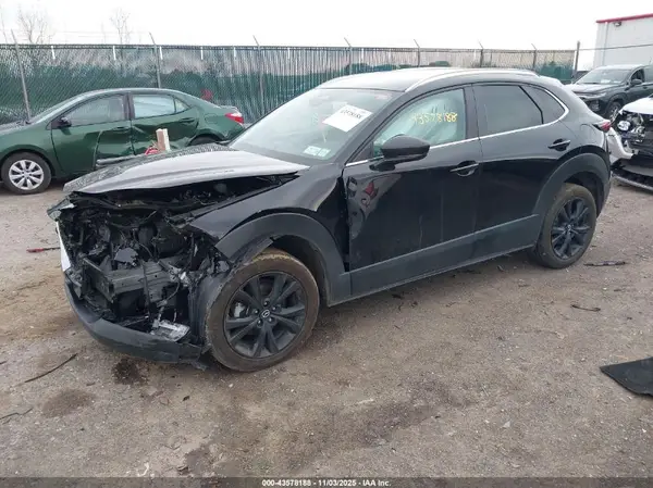 3MVDMBBM0RM667970 2024 MAZDA CX-30 - Image 2