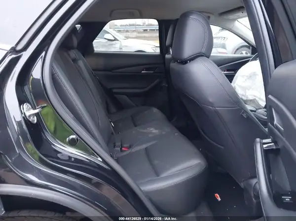 3MVDMBBM0RM685059 2024 MAZDA CX-30 - Image 8