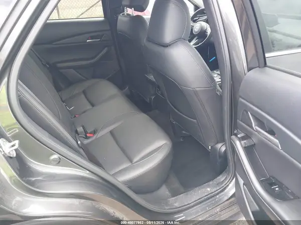 3MVDMBBM0RM687071 2024 MAZDA CX-30 - Image 8