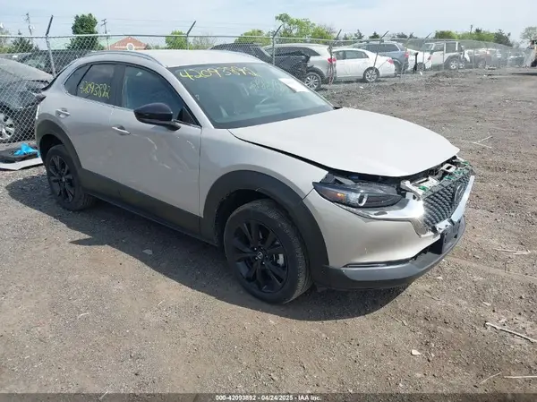 3MVDMBBM0RM698412 2024 MAZDA CX-30 - Image 1