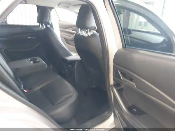 3MVDMBBM0RM698491 2024 MAZDA CX-30 - Image 8