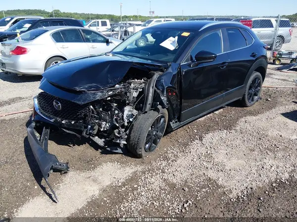 3MVDMBBM0SM759165 2025 MAZDA CX-30 - Image 2