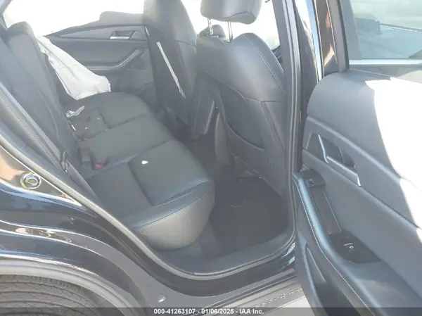 3MVDMBBM0SM760087 2025 MAZDA CX-30 - Image 8