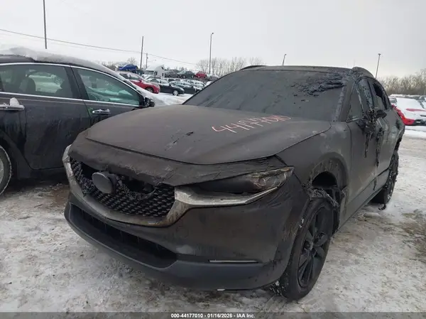 3MVDMBBM0SM798841 2025 MAZDA CX-30 - Image 2