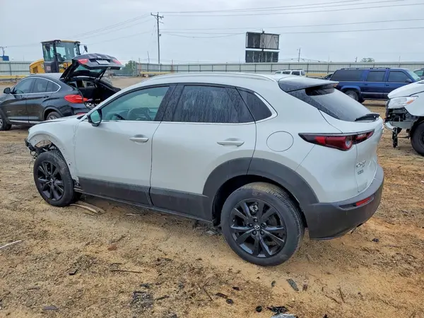 3MVDMBBM0SM805772 2025 MAZDA CX-30 - Image 2