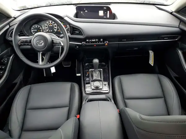 3MVDMBBM0SM805772 2025 MAZDA CX-30 - Image 8