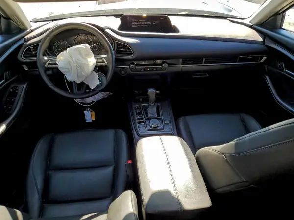 3MVDMBBM1PM581032 2023 MAZDA CX-30 - Image 8