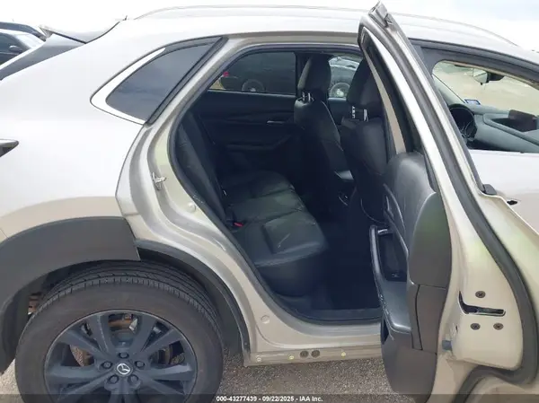 3MVDMBBM1RM606613 2024 MAZDA CX-30 - Image 8