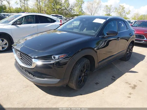 3MVDMBBM1RM615084 2024 MAZDA CX-30 - Image 2