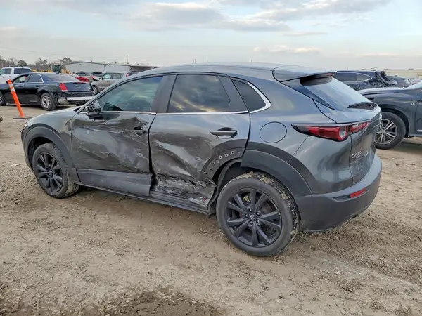 3MVDMBBM1RM623413 2024 MAZDA CX-30 - Image 2