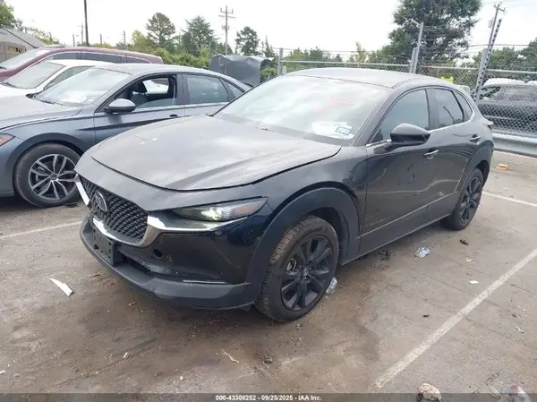 3MVDMBBM1RM624819 2024 MAZDA CX-30 - Image 2