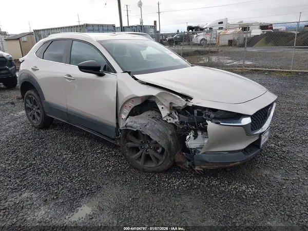 3MVDMBBM1RM647159 2024 MAZDA CX-30 - Image 1