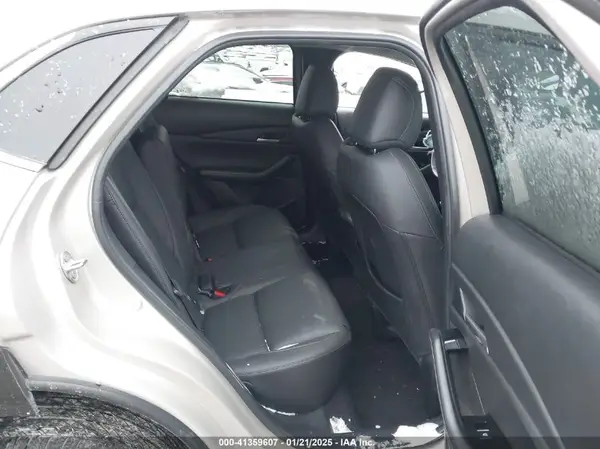 3MVDMBBM1RM653124 2024 MAZDA CX-30 - Image 8