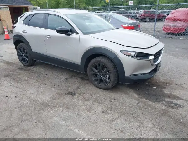 3MVDMBBM1RM655178 2024 MAZDA CX-30 - Image 1