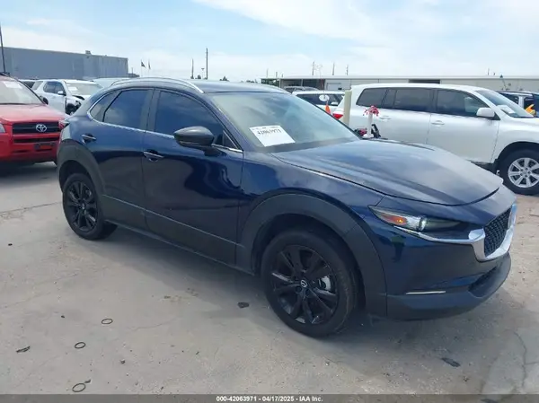 3MVDMBBM1RM655682 2024 MAZDA CX-30 - Image 1
