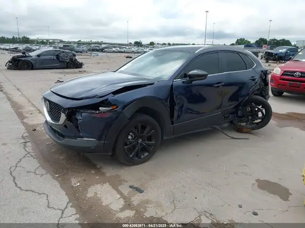 3MVDMBBM1RM655682 2024 MAZDA CX-30 - Image 2