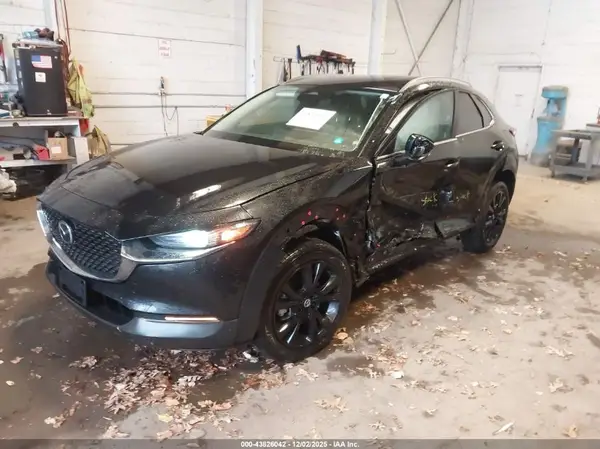 3MVDMBBM1RM666973 2024 MAZDA CX-30 - Image 2