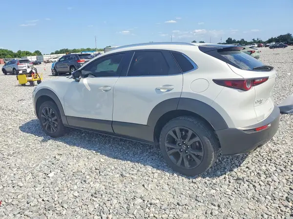 3MVDMBBM1RM674314 2024 MAZDA CX-30 - Image 2
