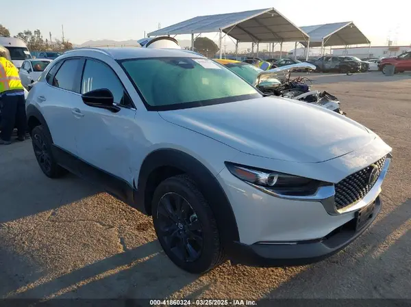 3MVDMBBM1RM681019 2024 MAZDA CX-30 - Image 1