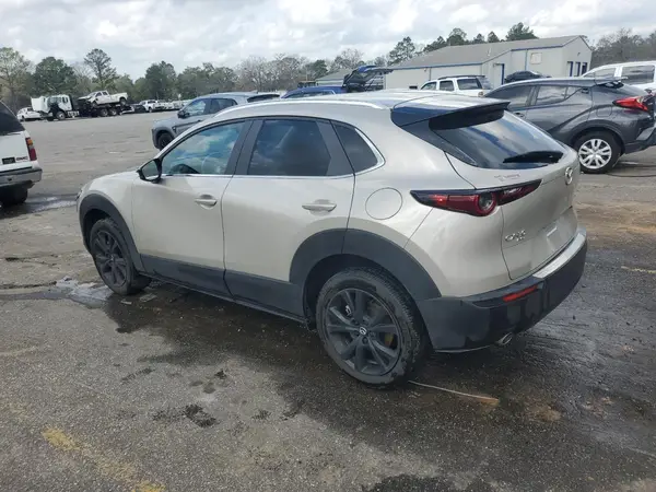 3MVDMBBM1RM684115 2024 MAZDA CX-30 - Image 2