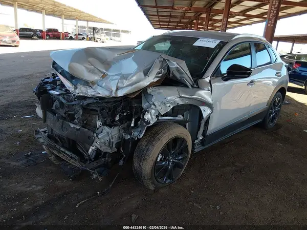 3MVDMBBM1RM695132 2024 MAZDA CX-30 - Image 2