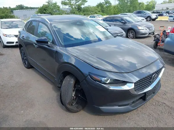 3MVDMBBM1RM710681 2024 MAZDA CX-30 - Image 1