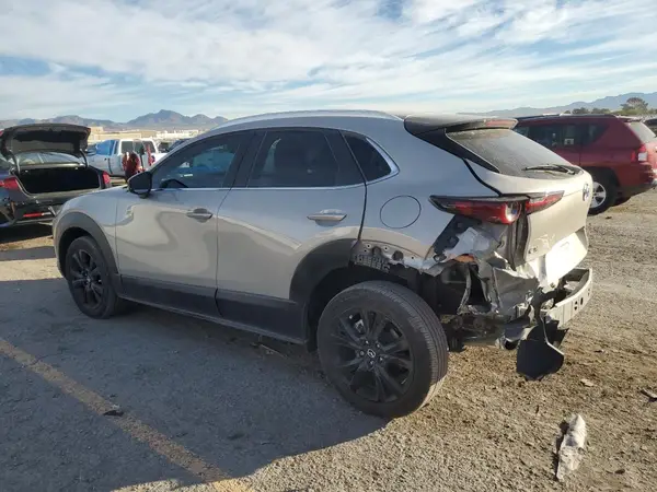3MVDMBBM1RM713032 2024 MAZDA CX-30 - Image 2