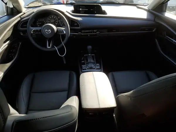 3MVDMBBM1RM715881 2024 MAZDA CX-30 - Image 8