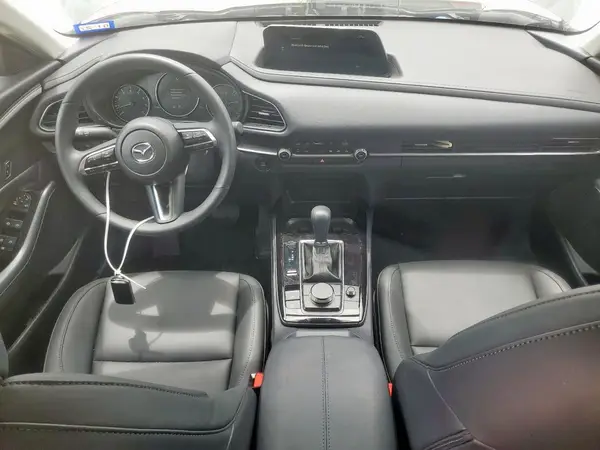 3MVDMBBM1SM772426 2025 MAZDA CX-30 - Image 8