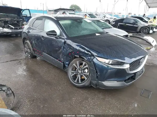 3MVDMBBM1SM794765 2025 MAZDA CX-30 - Image 1