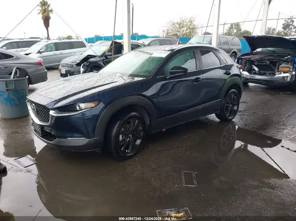 3MVDMBBM1SM794765 2025 MAZDA CX-30 - Image 2