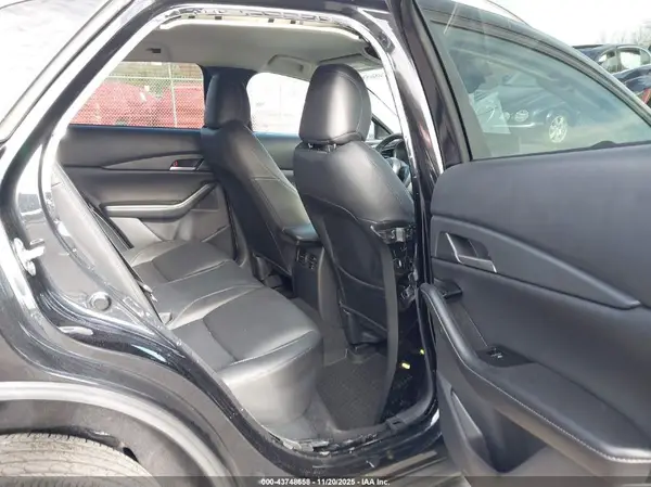 3MVDMBBM1SM826601 2025 MAZDA CX-30 - Image 8
