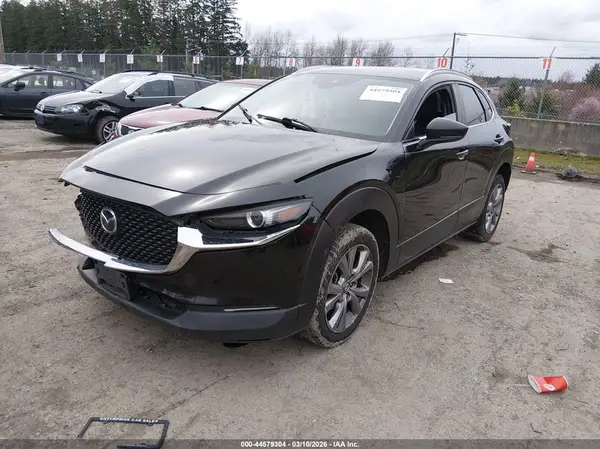 3MVDMBBM2PM532387 2023 MAZDA CX-30 - Image 2