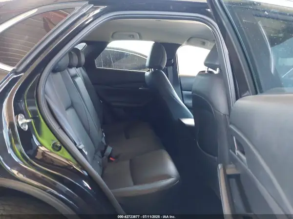 3MVDMBBM2PM570802 2023 MAZDA CX-30 - Image 8